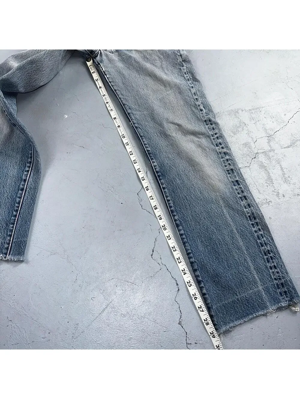 Levis 501 Vintage 80s Redline Selvedge USA XX Jeans Light Wash 524 Act 25x29